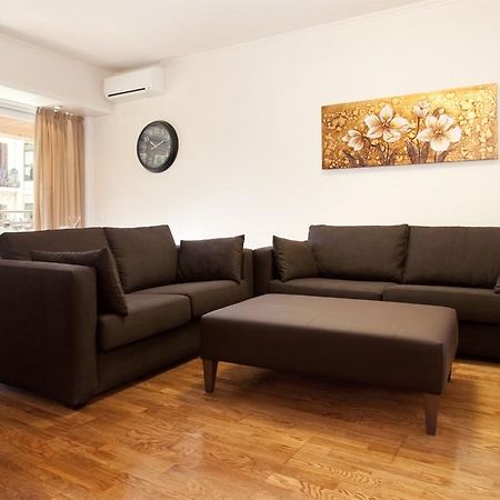The Loft Hostel Barcellona Esterno foto