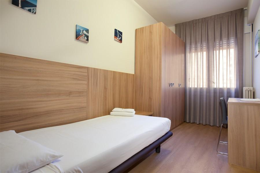 The Loft Hostel Barcellona Esterno foto