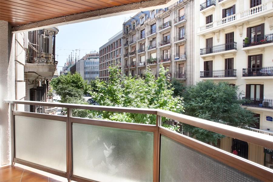 The Loft Hostel Barcellona Esterno foto